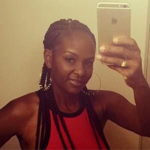 Meet your Posher, Eliora